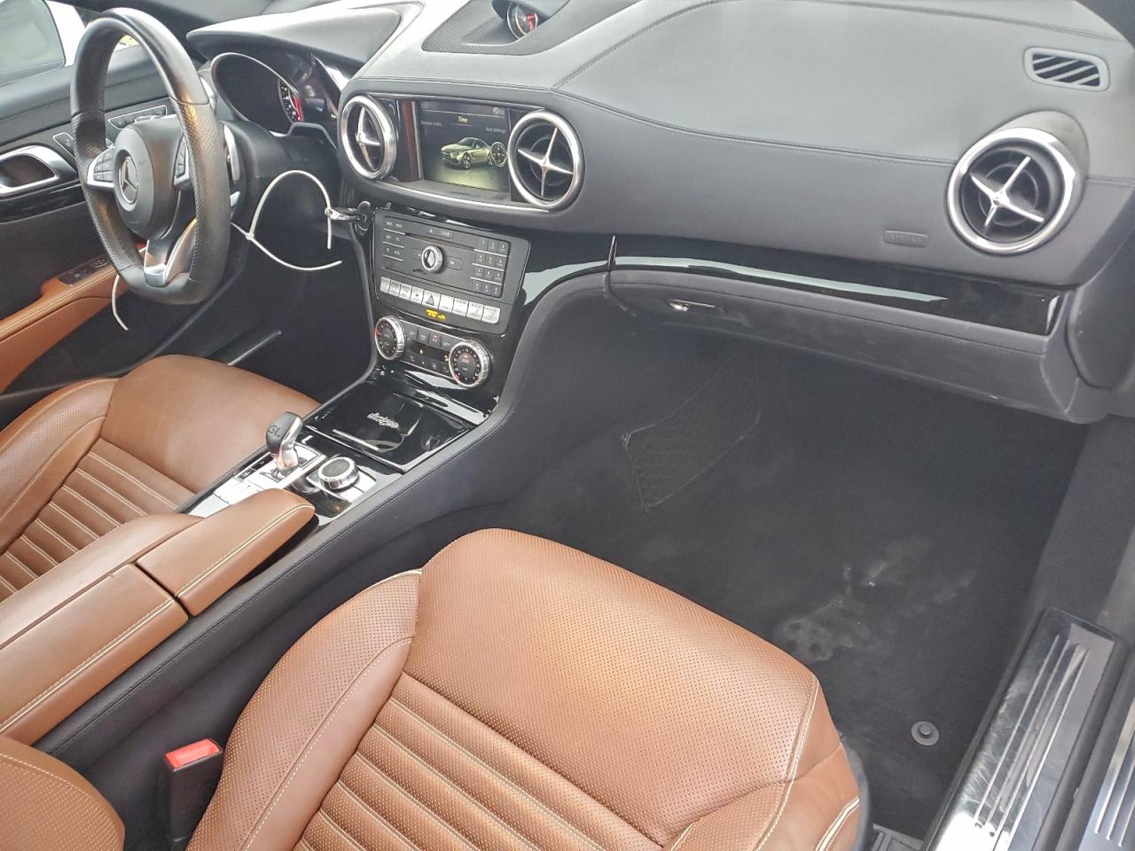 MERCEDES-BENZ SL-CLASS 550