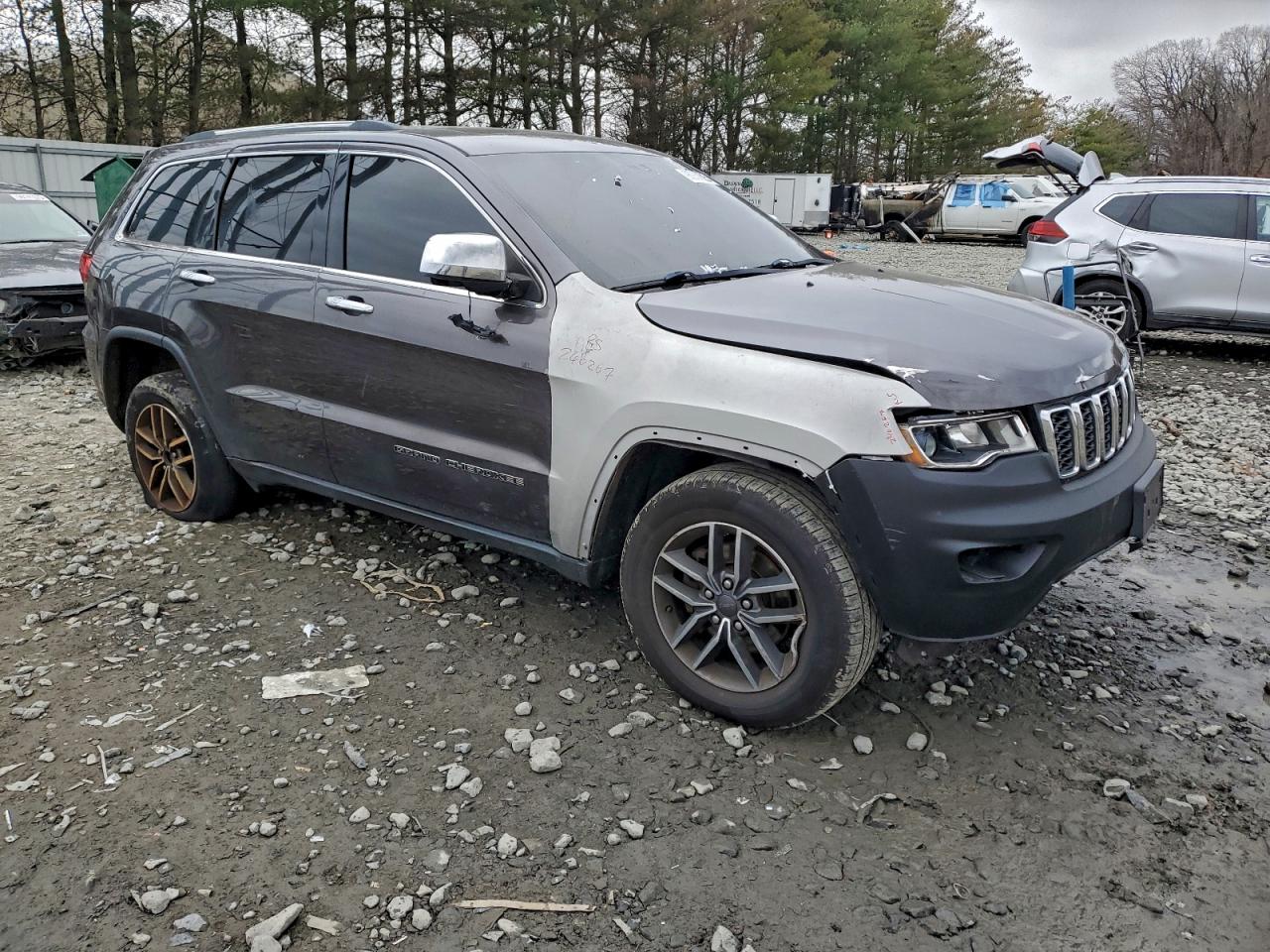 Lot #3317782104 2019 JEEP GRAND CHER