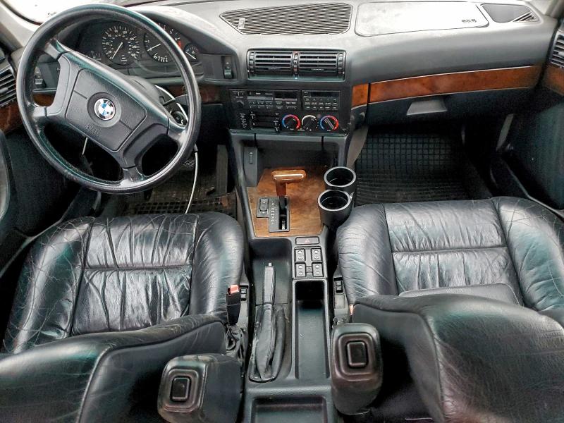 1995 BMW 525 I AUTO #3305331375