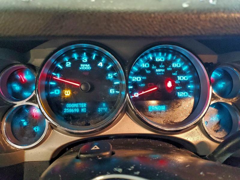 2011 GMC SIERRA K15 #3303746425