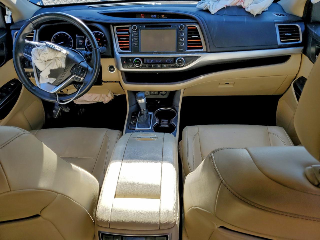 TOYOTA HIGHLANDER SE