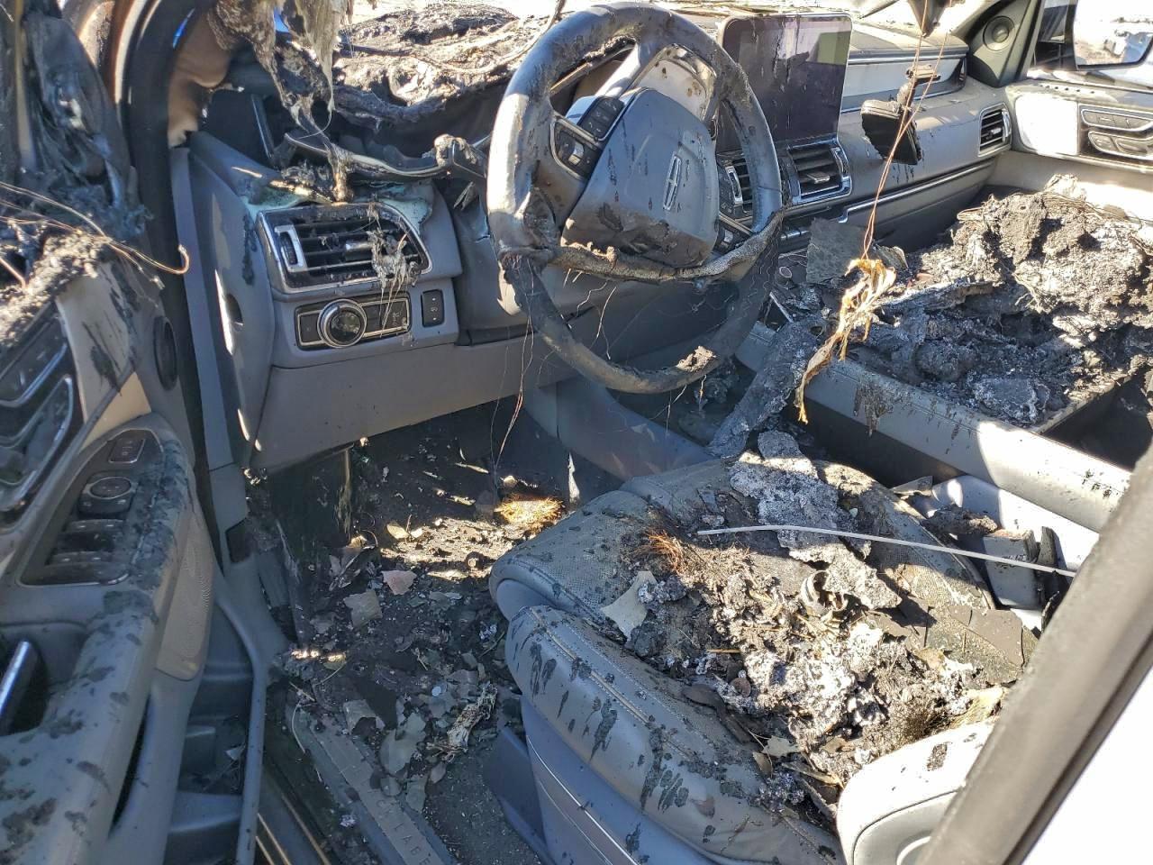 LINCOLN NAVIGATOR L BLACK LABEL