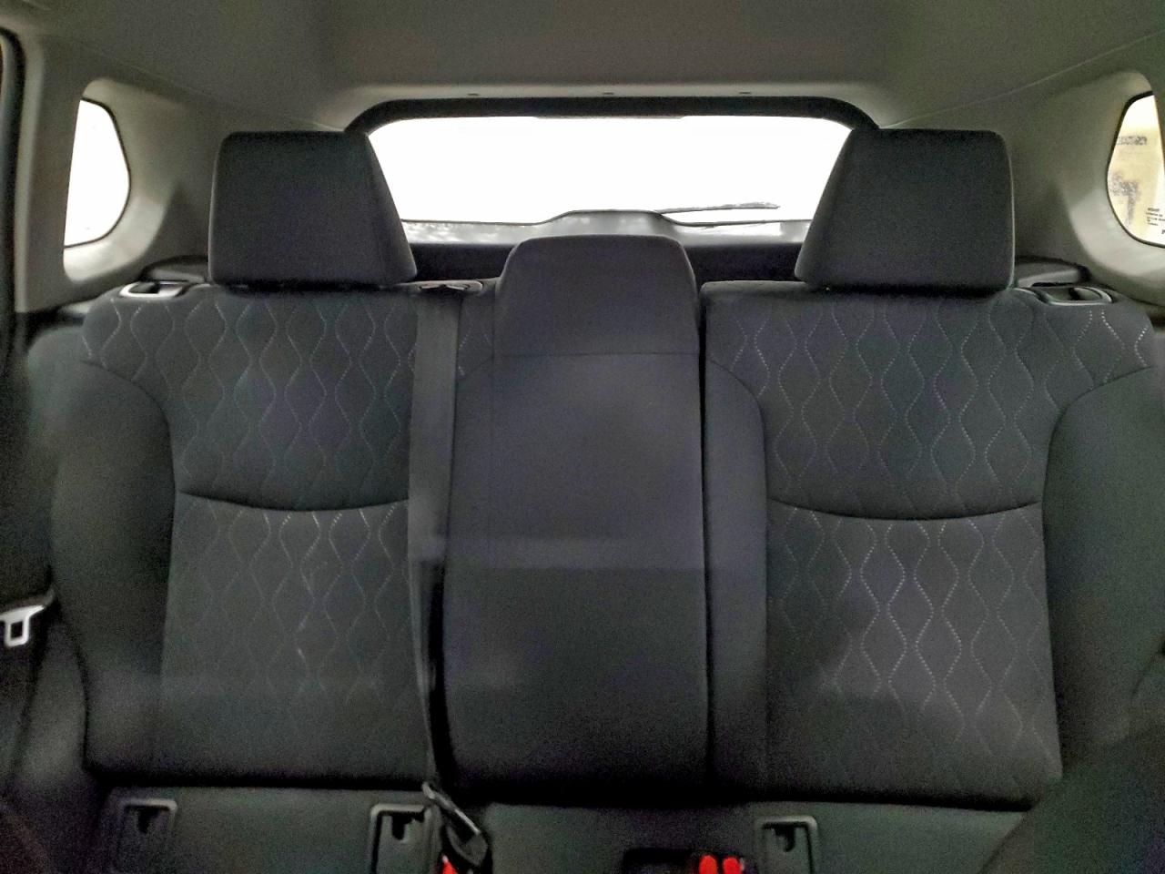 TOYOTA COROLLA CROSS LE