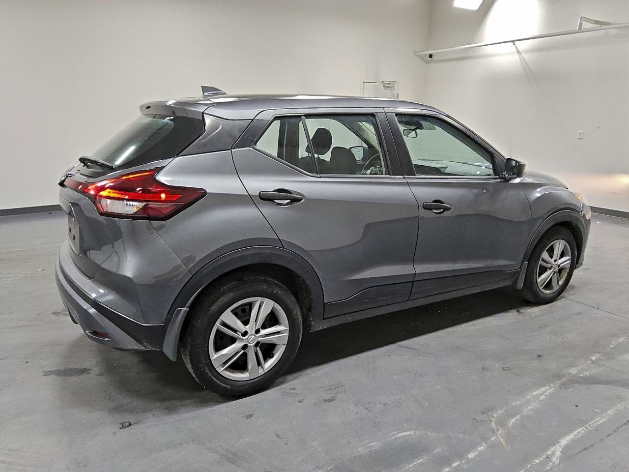 Lot #3310610289 2024 NISSAN KICKS S