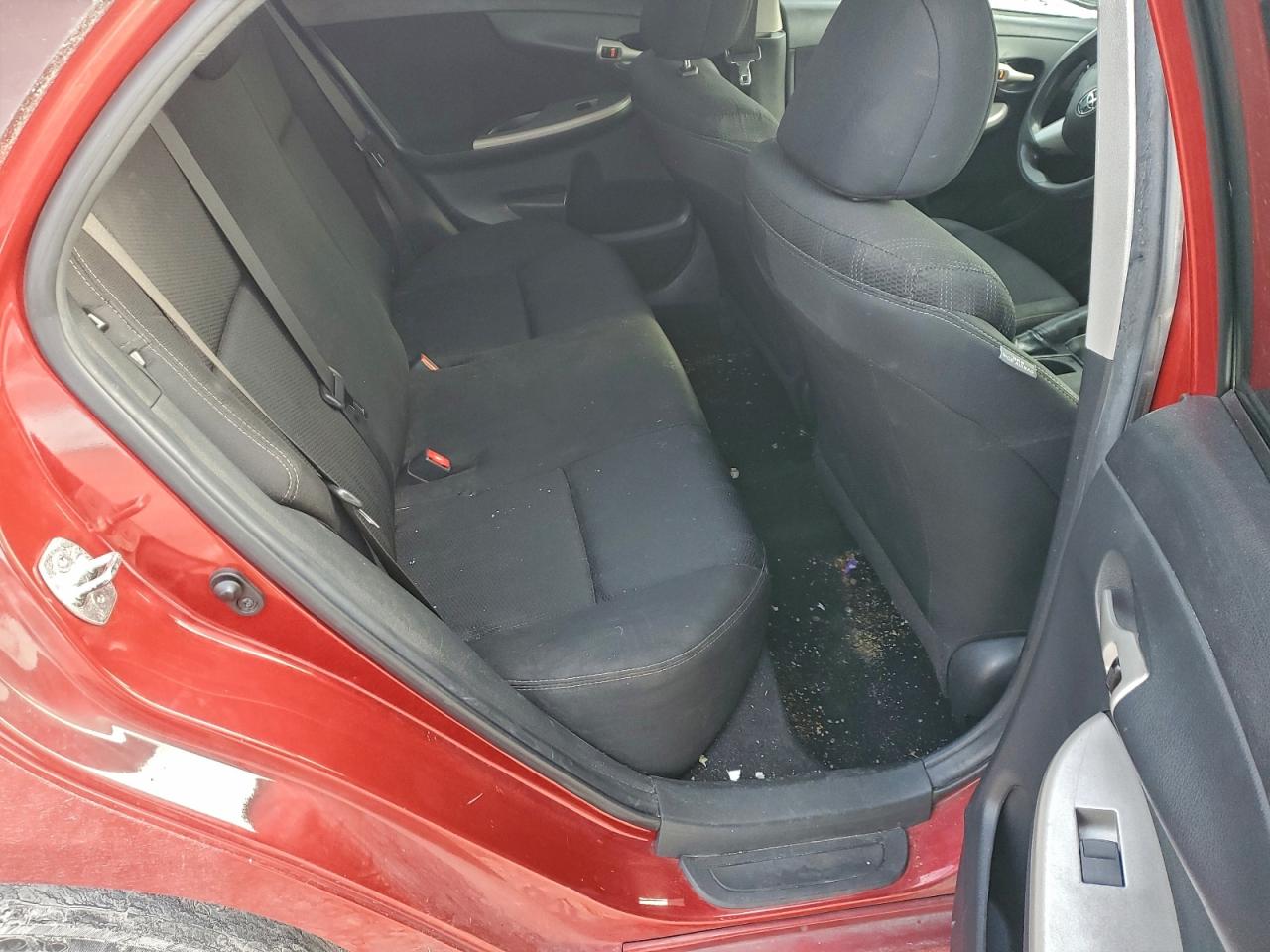 Lot #3304618444 2013 TOYOTA COROLLA BA