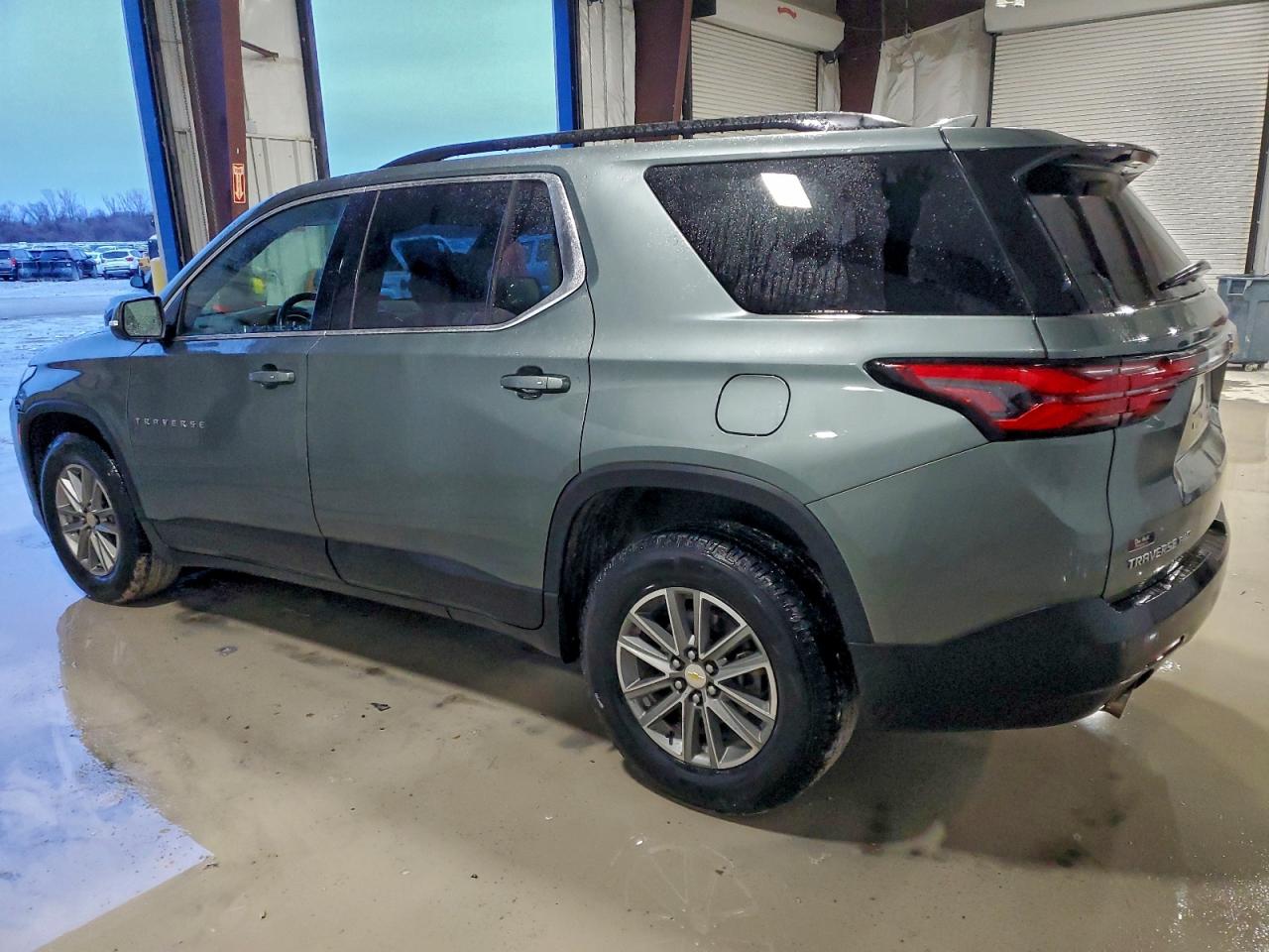 Lot #3316821401 2023 CHEVROLET TRAVERSE L