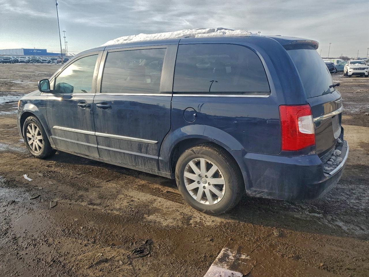 Lot #3317735126 2013 CHRYSLER TOWN & COU