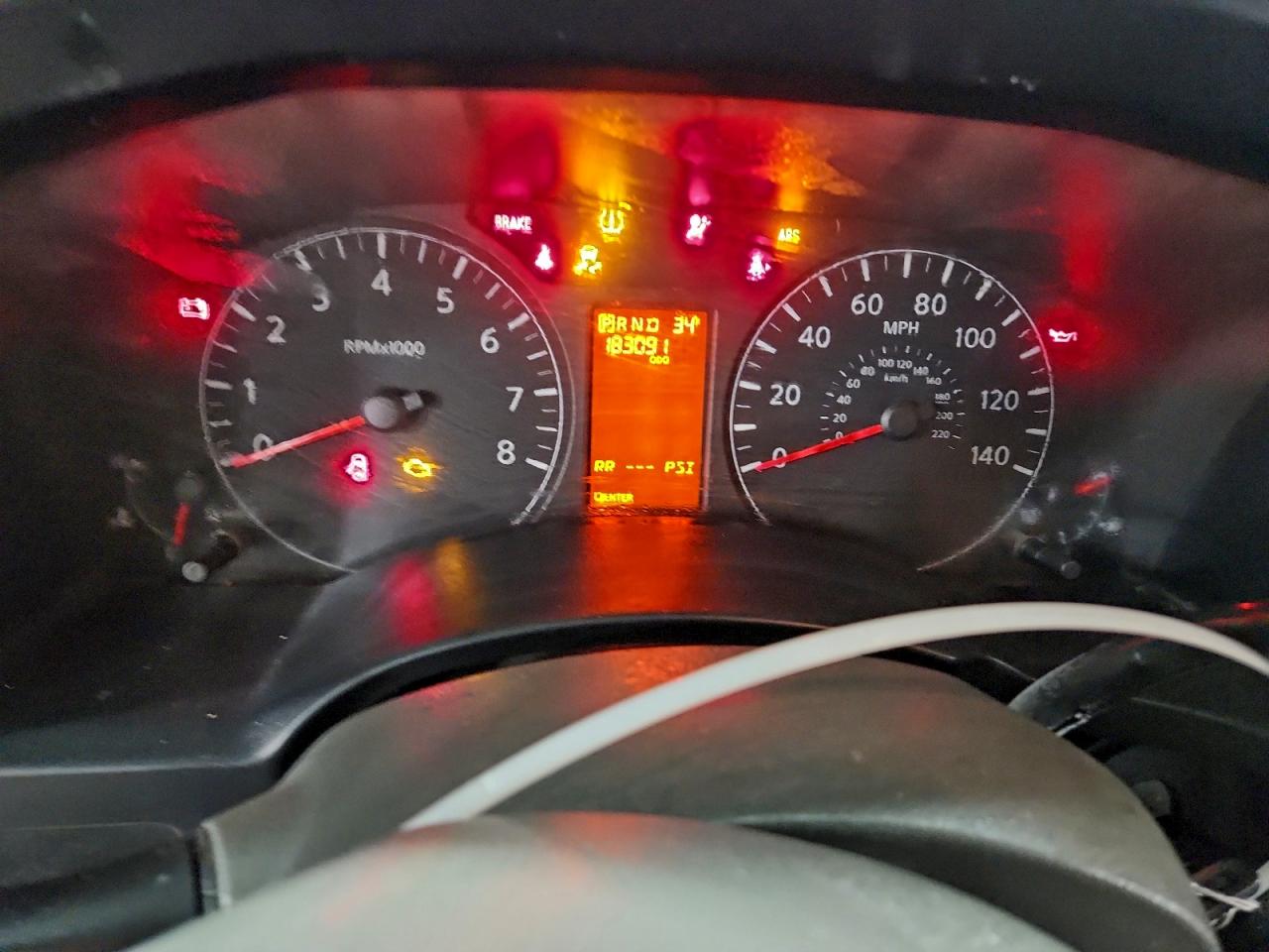 NISSAN NV2500 2500 S