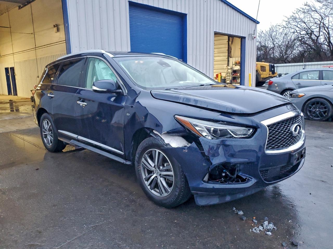 INFINITI QX60 LUXE