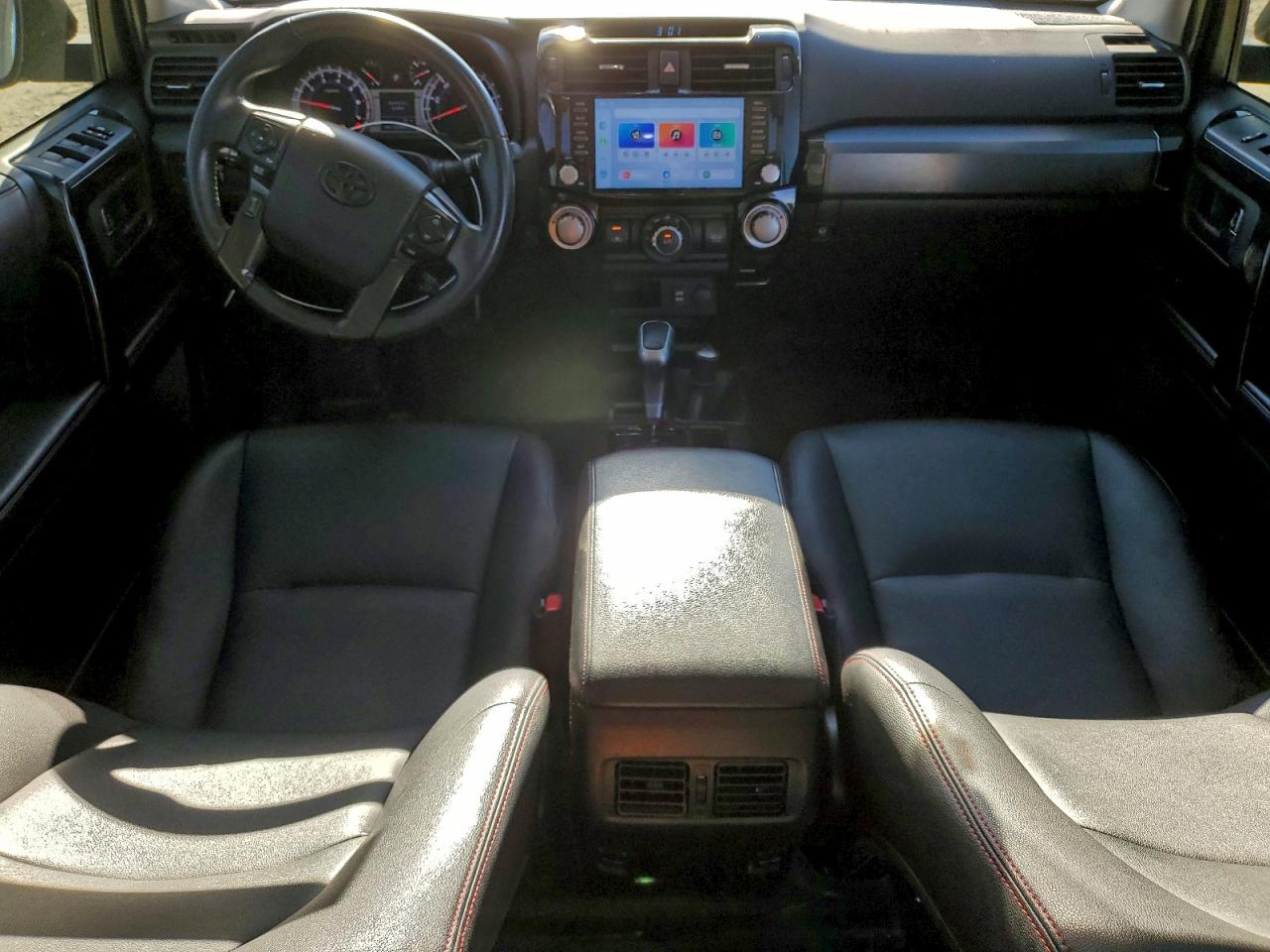 TOYOTA 4RUNNER SR5/SR5 PREMIUM