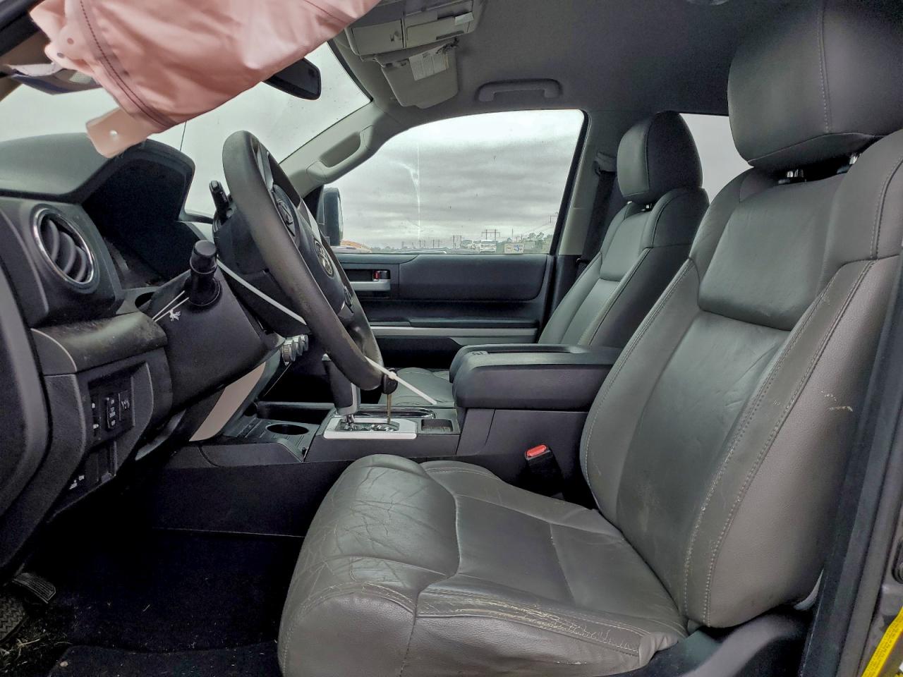 TOYOTA TUNDRA DOUBLE CAB SR