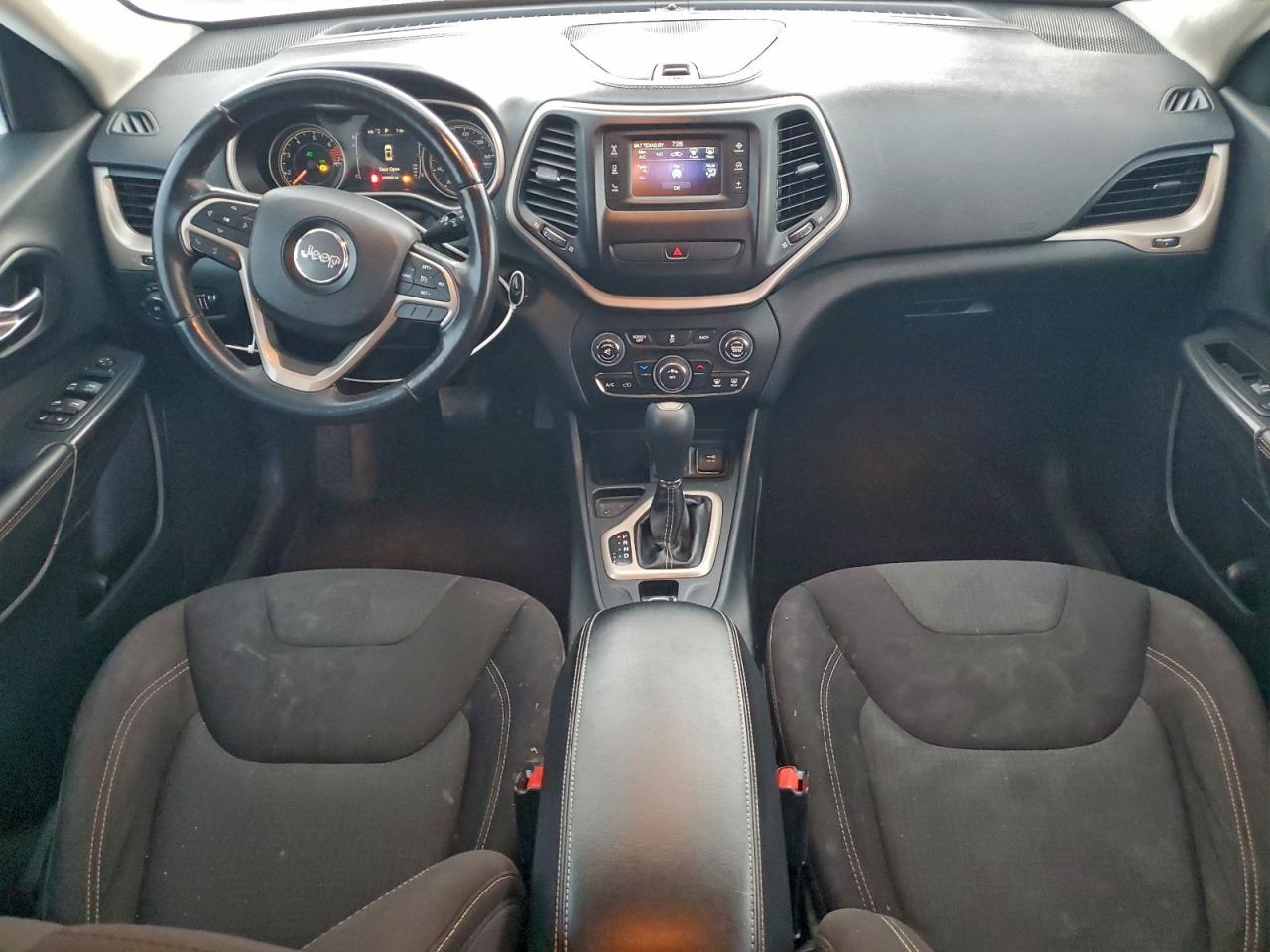 JEEP GRAND CHEROKEE LATITUDE