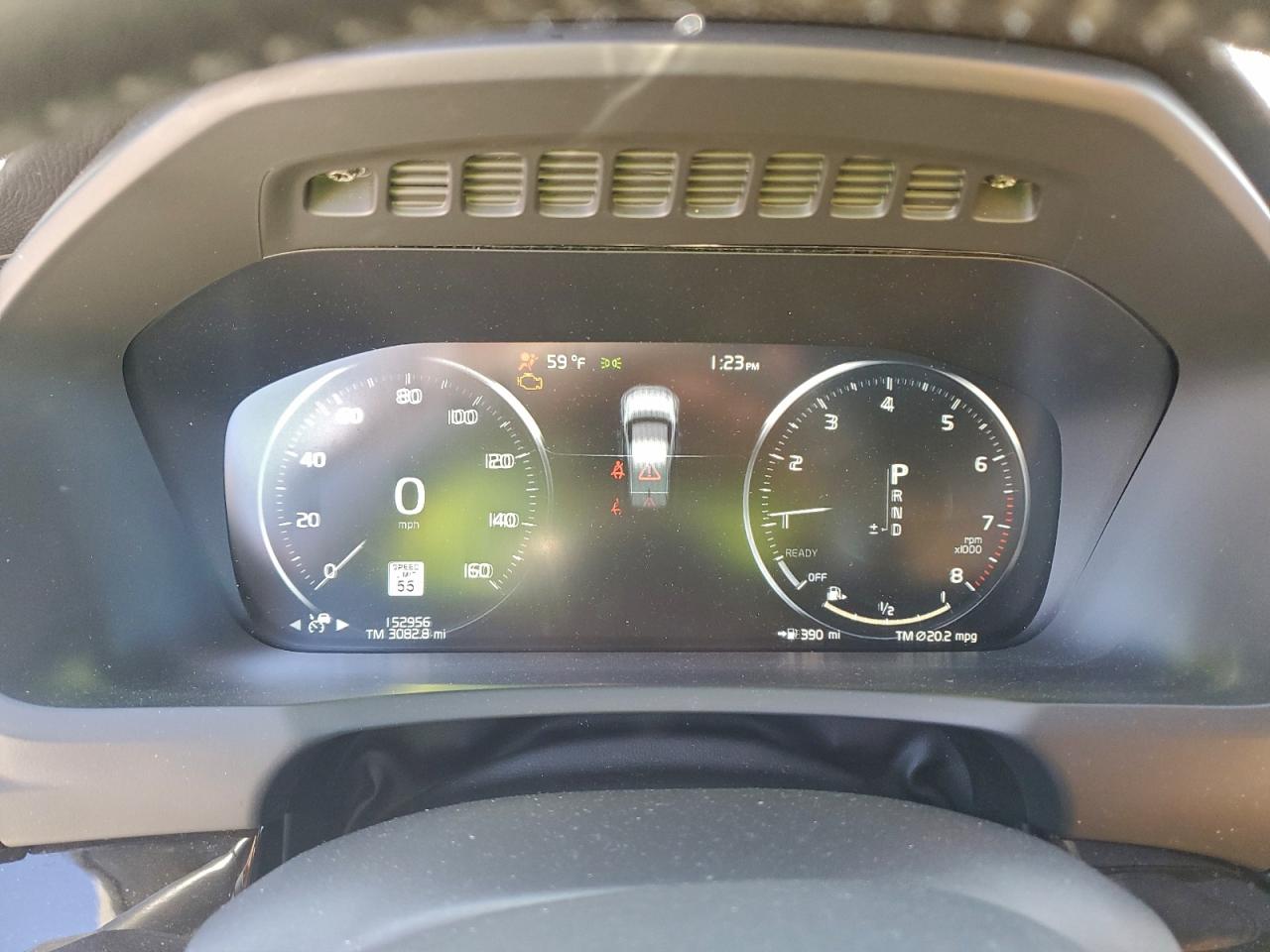 Lot #3316014786 2018 VOLVO XC90 T6