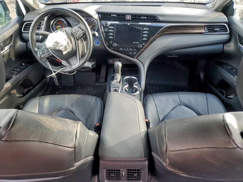 2020 TOYOTA CAMRY XLE #3309627113