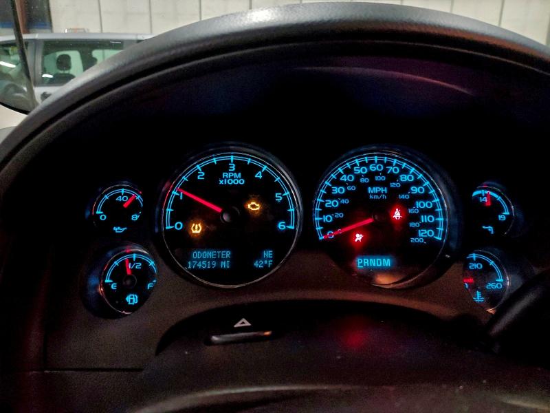 2012 CHEVROLET SUBURBAN K #3304485438