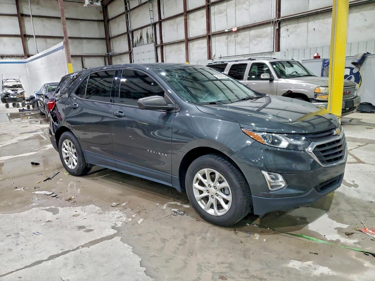 CHEVROLET EQUINOX LS