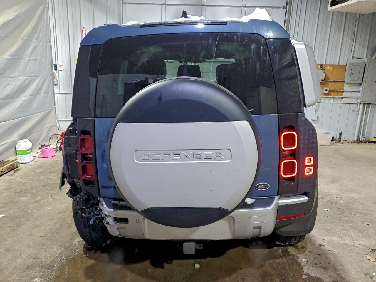 LAND ROVER DEFENDER 110 SE