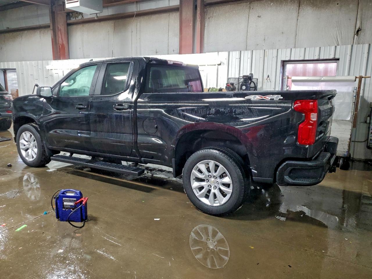 CHEVROLET SILVERADO K1500 CUSTOM