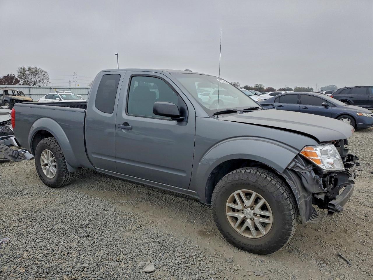 NISSAN FRONTIER S