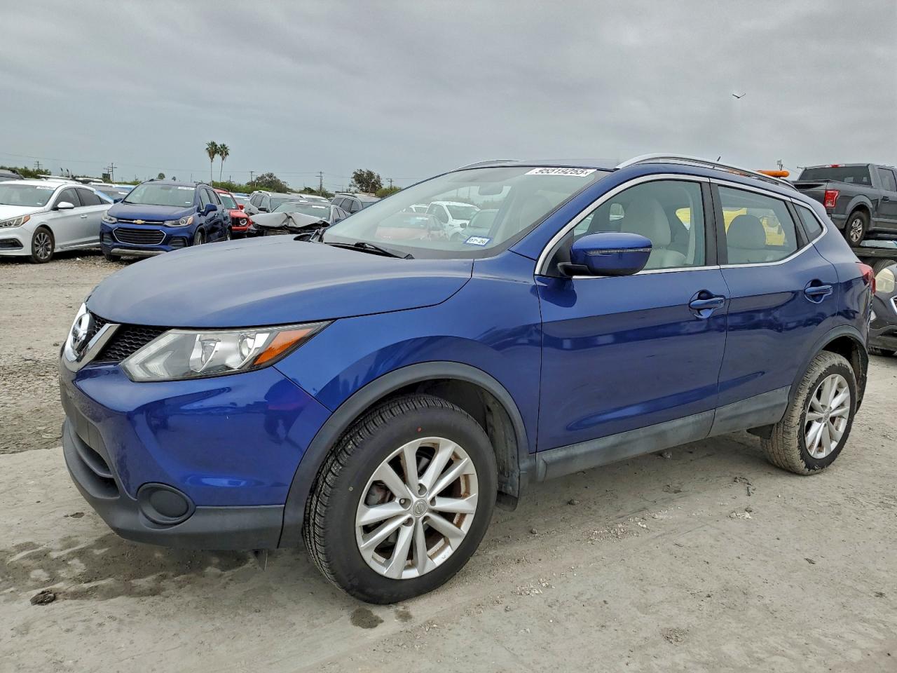 NISSAN ROGUE SPORT S