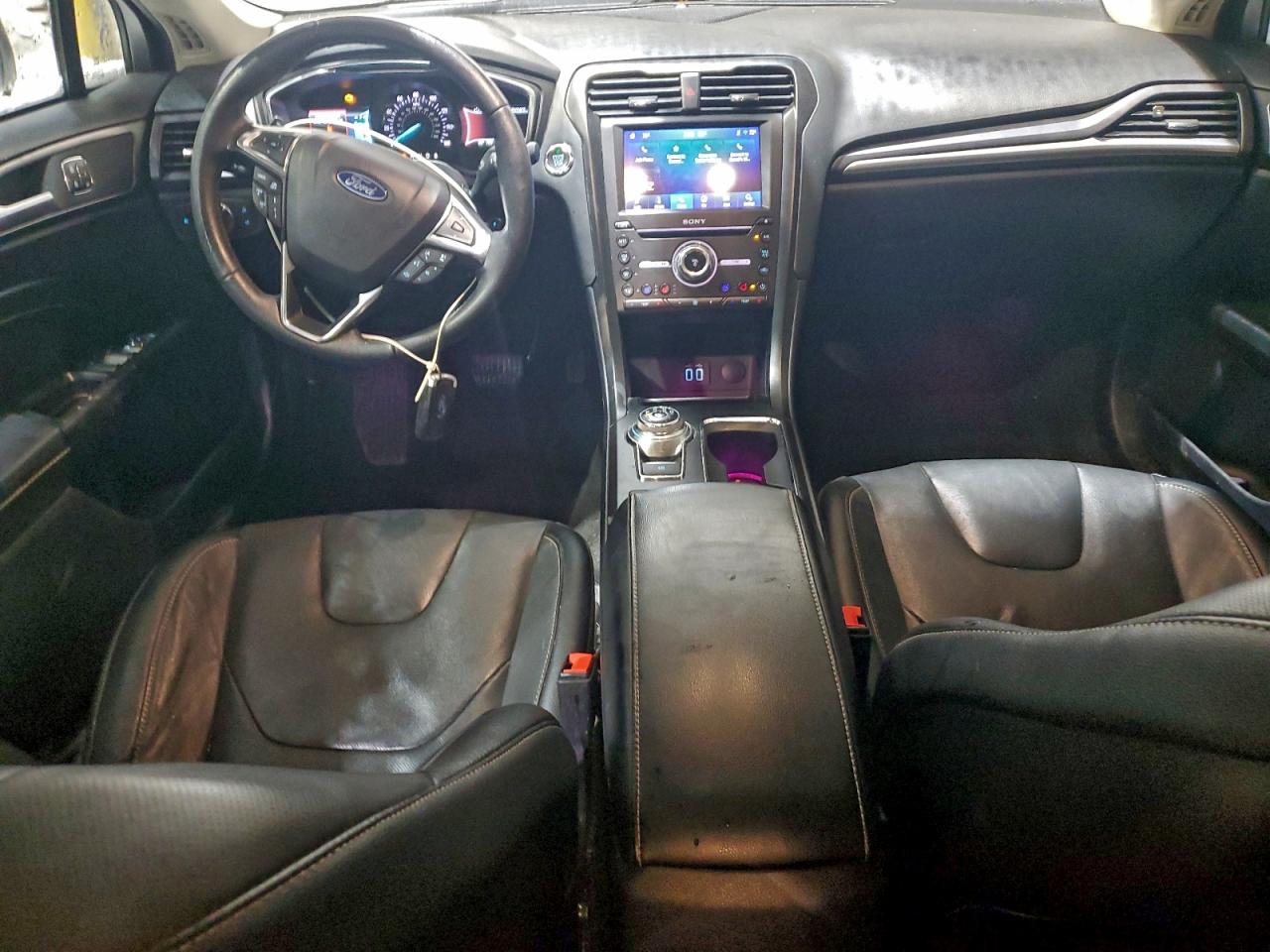 FORD FUSION TITANIUM