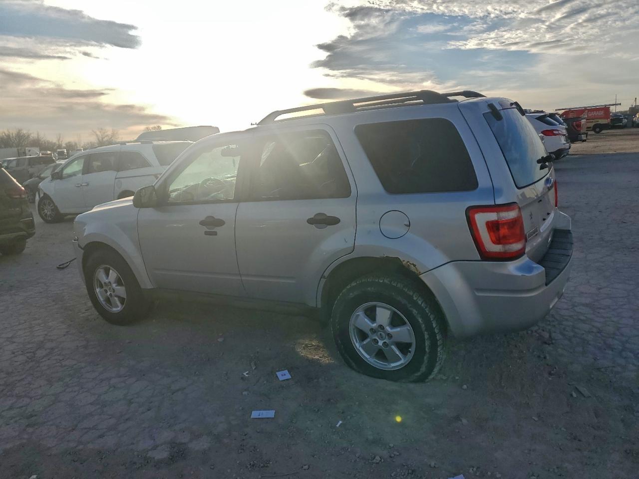 FORD ESCAPE XLT