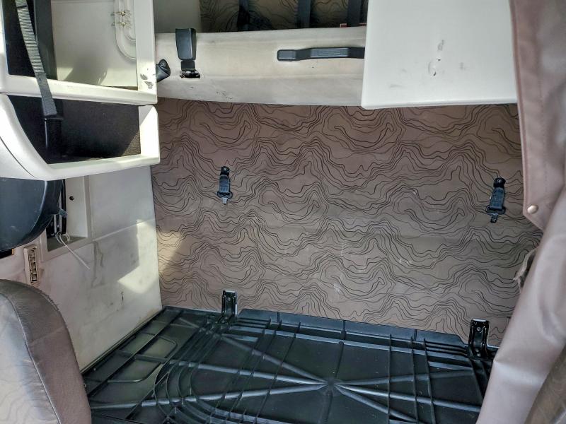 2016 VOLVO VN VNL #3301717363