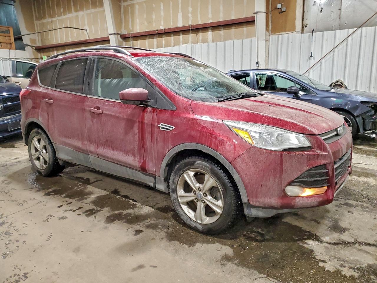 FORD ESCAPE SE