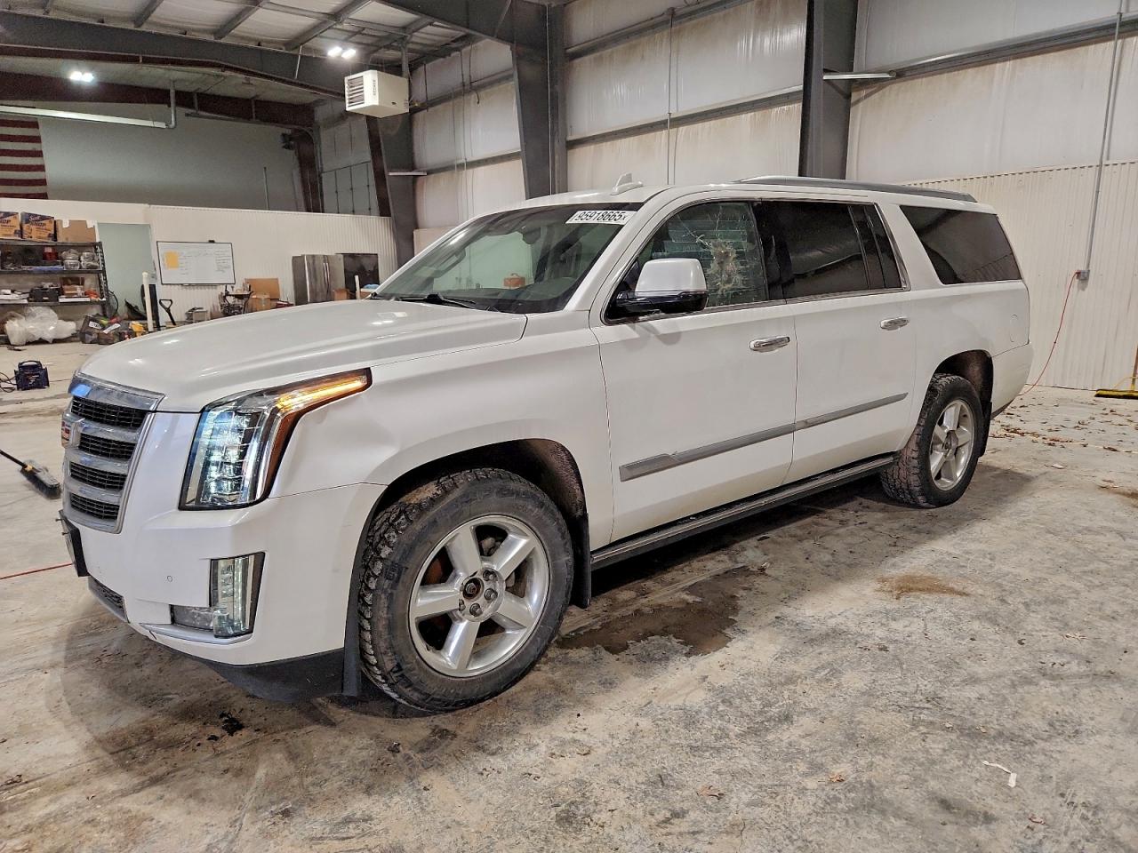 CADILLAC ESCALADE ESV PREMIUM