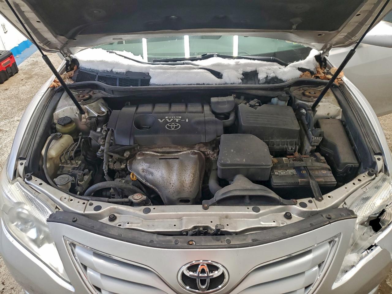 TOYOTA CAMRY BASE