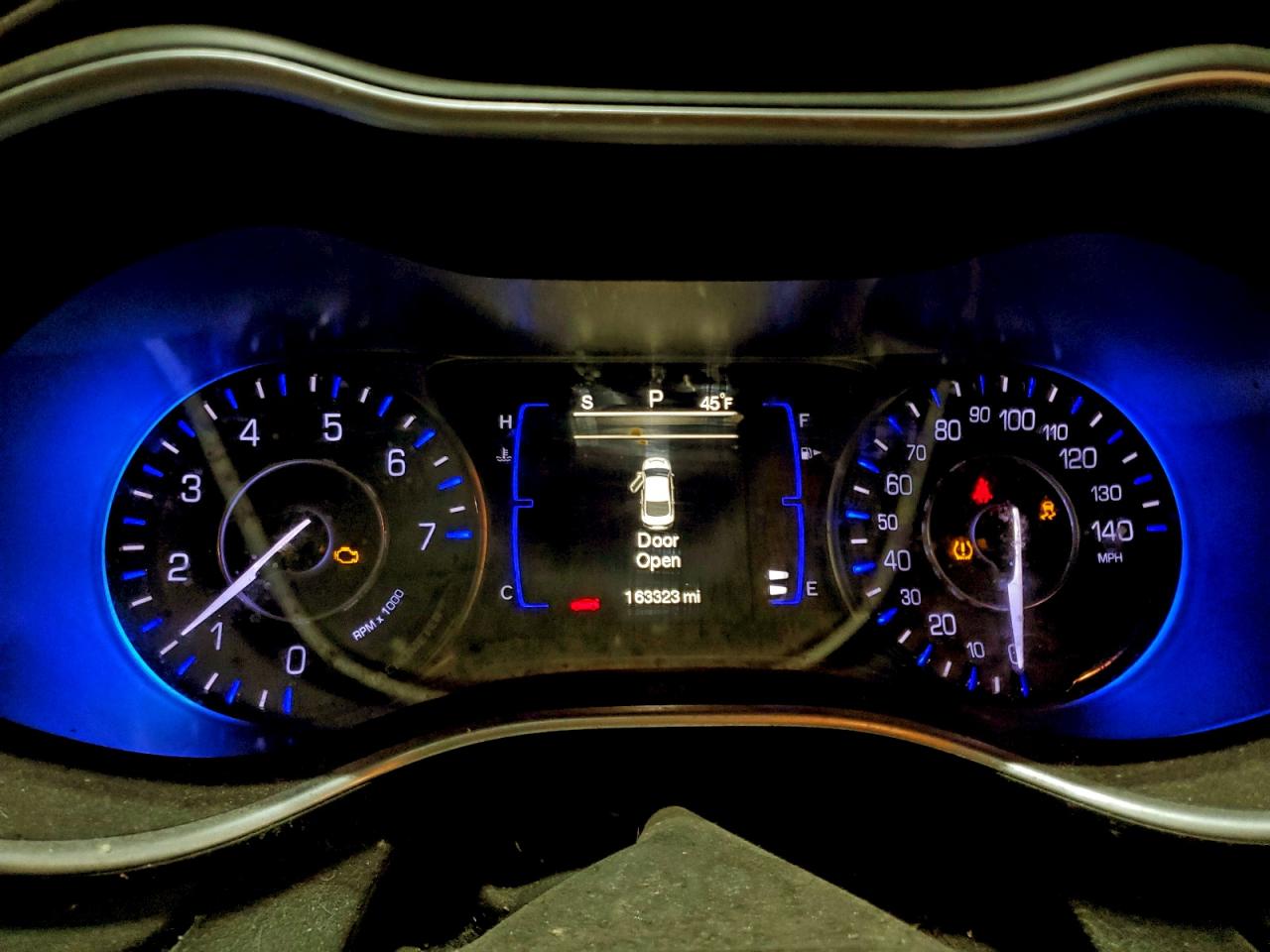 CHRYSLER 200 LIMITED