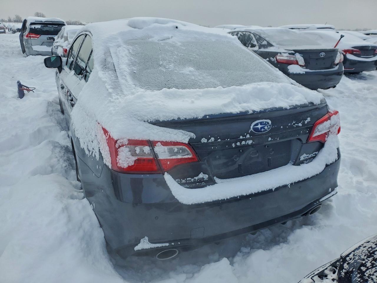 SUBARU LEGACY 3.6R LIMITED