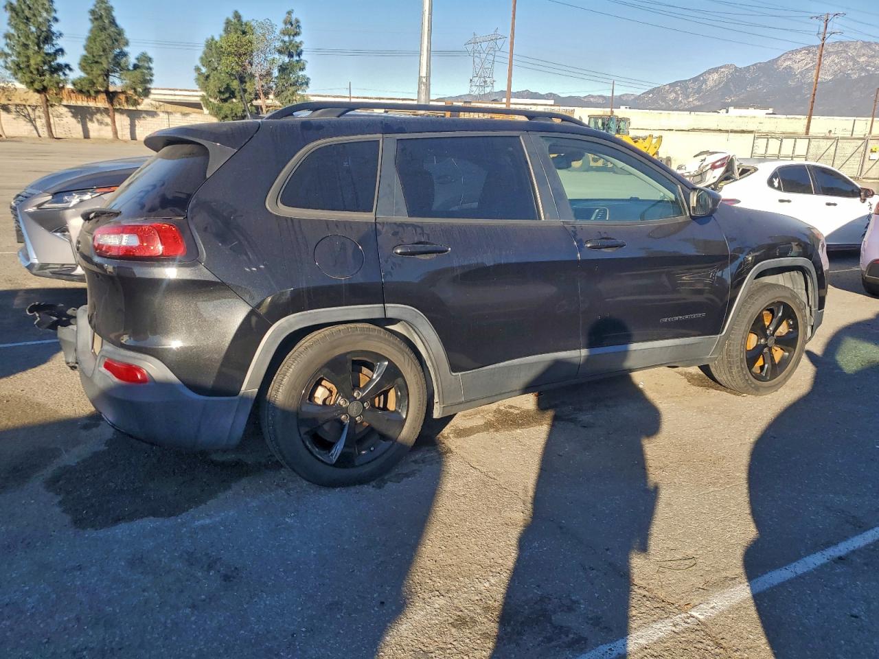 JEEP GRAND CHEROKEE LATITUDE
