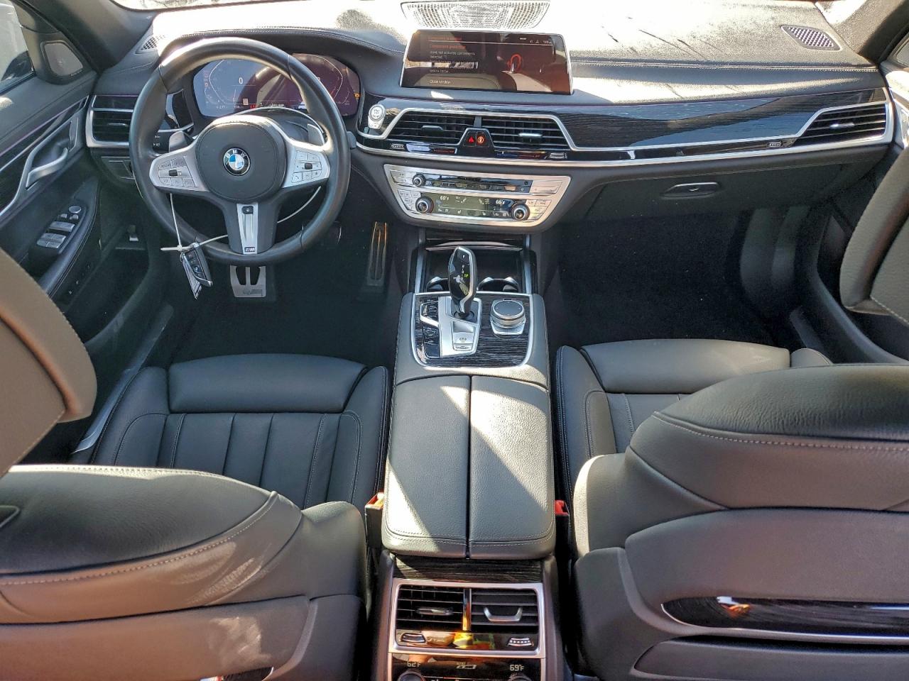 BMW 7 SERIES I