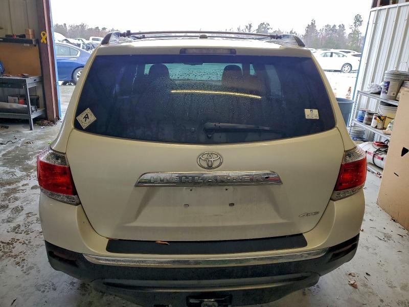 2011 TOYOTA HIGHLANDER #3305552113