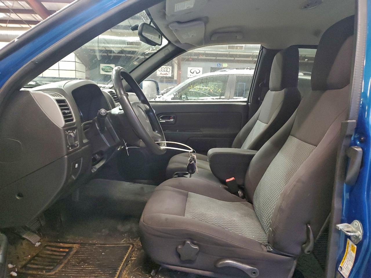 CHEVROLET COLORADO LT