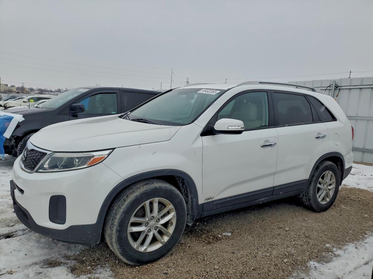 Lot #3313224244 2015 KIA SORENTO LX