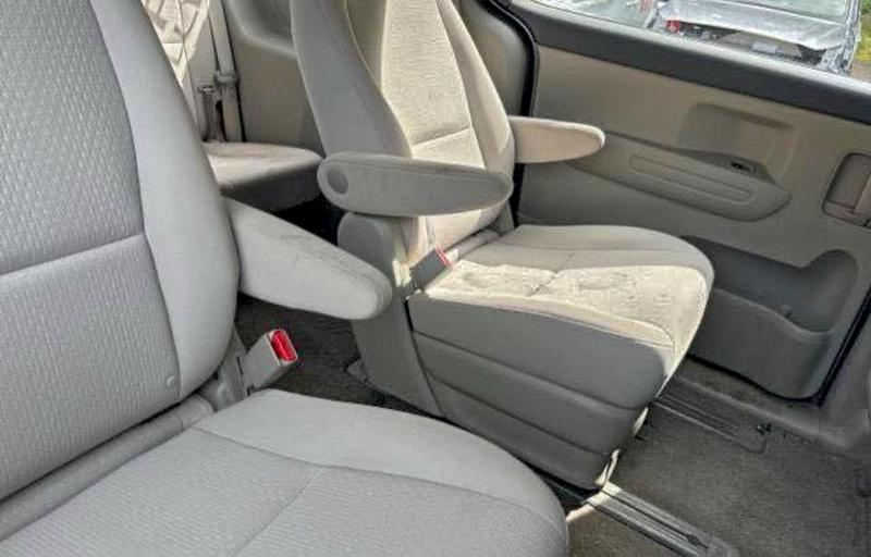 2017 KIA SEDONA L #3301623628