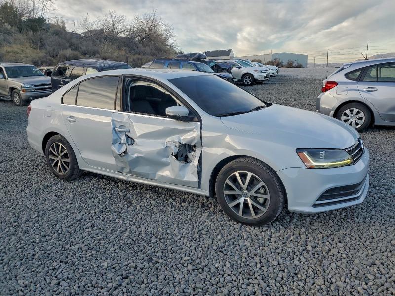 2018 VOLKSWAGEN JETTA SE #3317104987