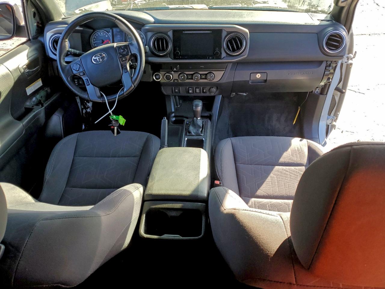 Lot #3317151008 2019 TOYOTA TACOMA DOU