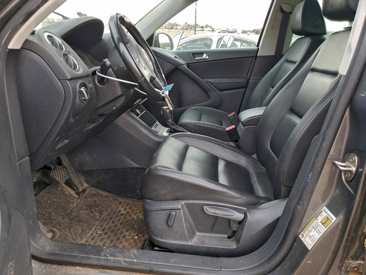 Lot #3312338769 2012 VOLKSWAGEN TIGUAN S