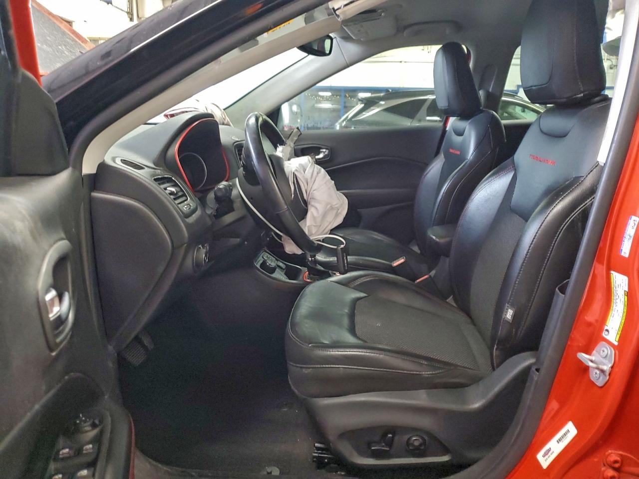 Lot #3309543564 2019 JEEP COMPASS TR