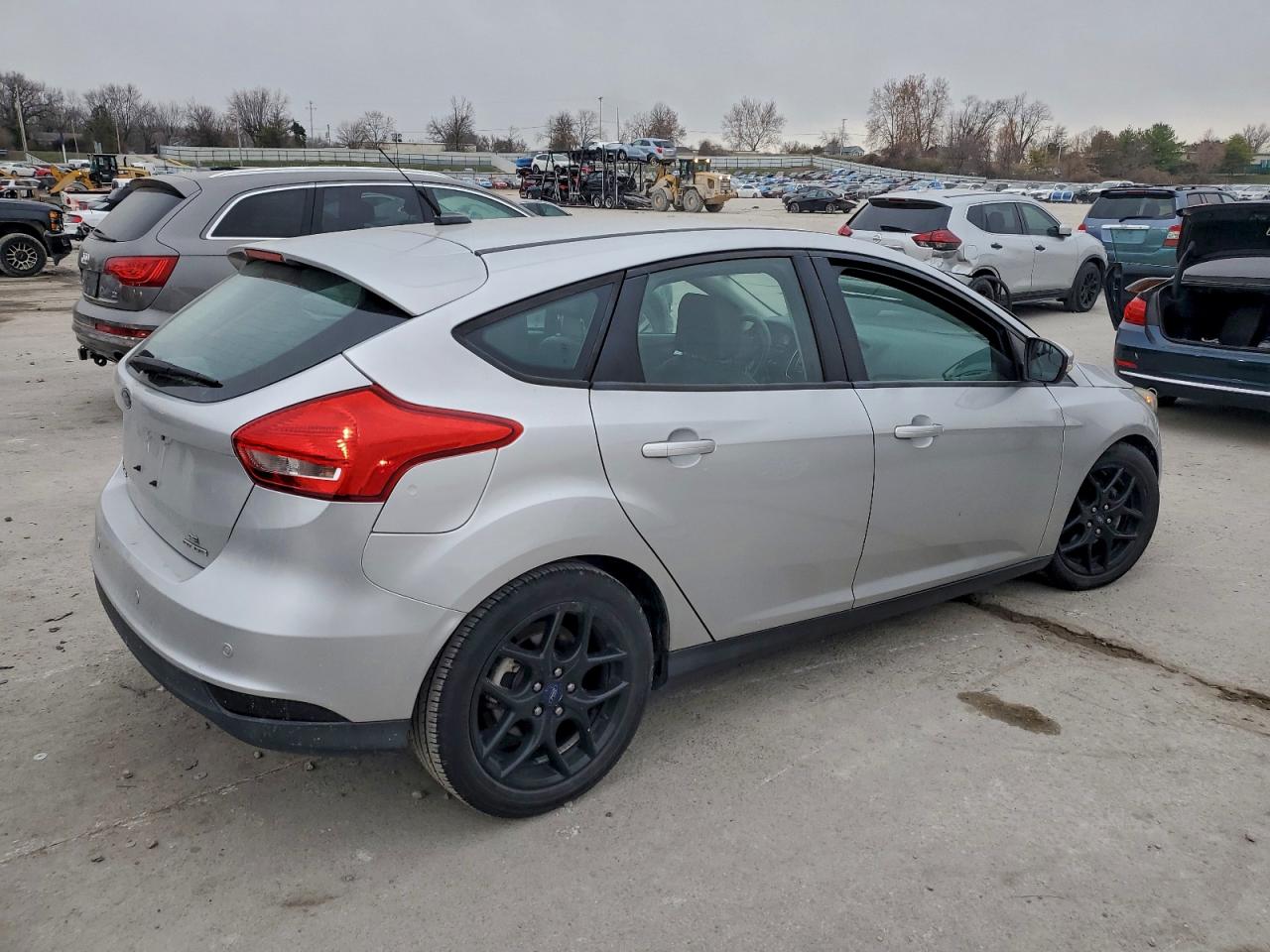 FORD FOCUS SE