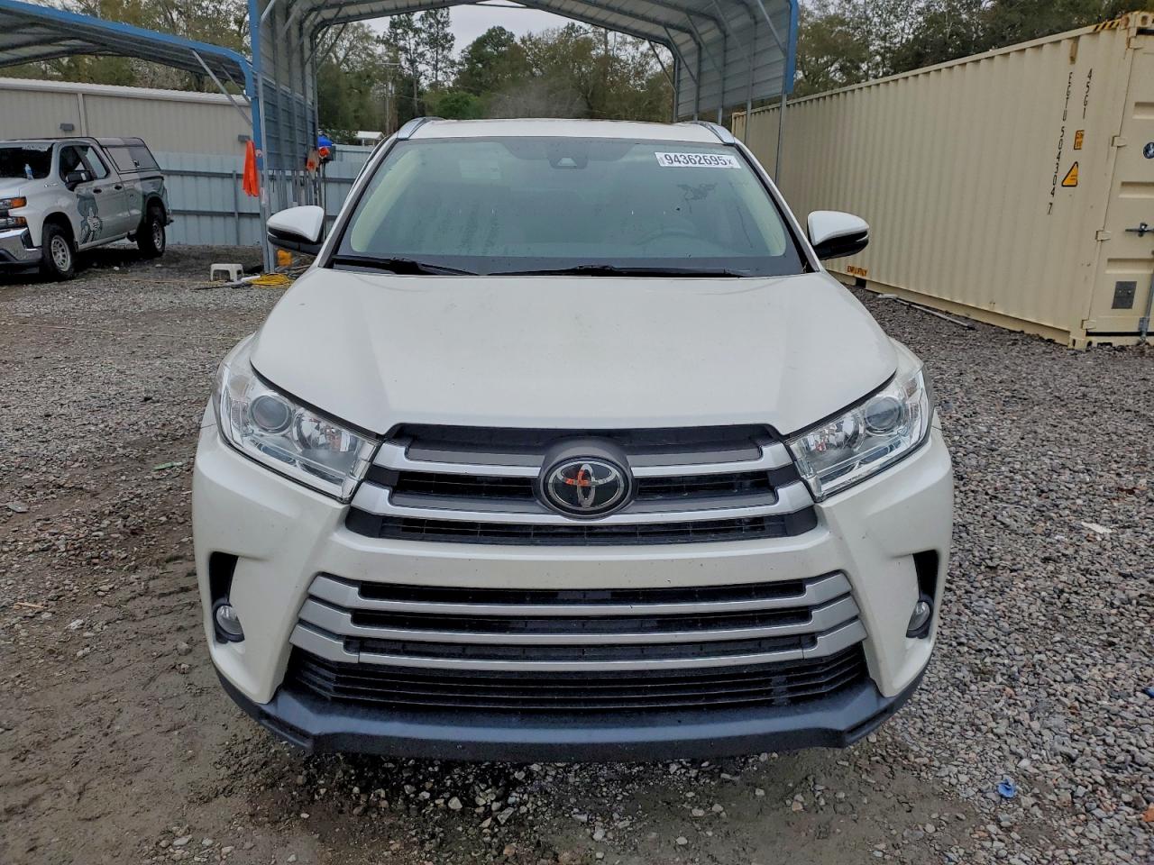 TOYOTA HIGHLANDER SE