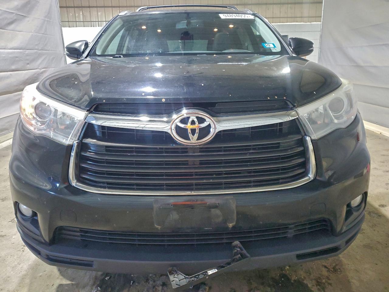 TOYOTA HIGHLANDER XLE