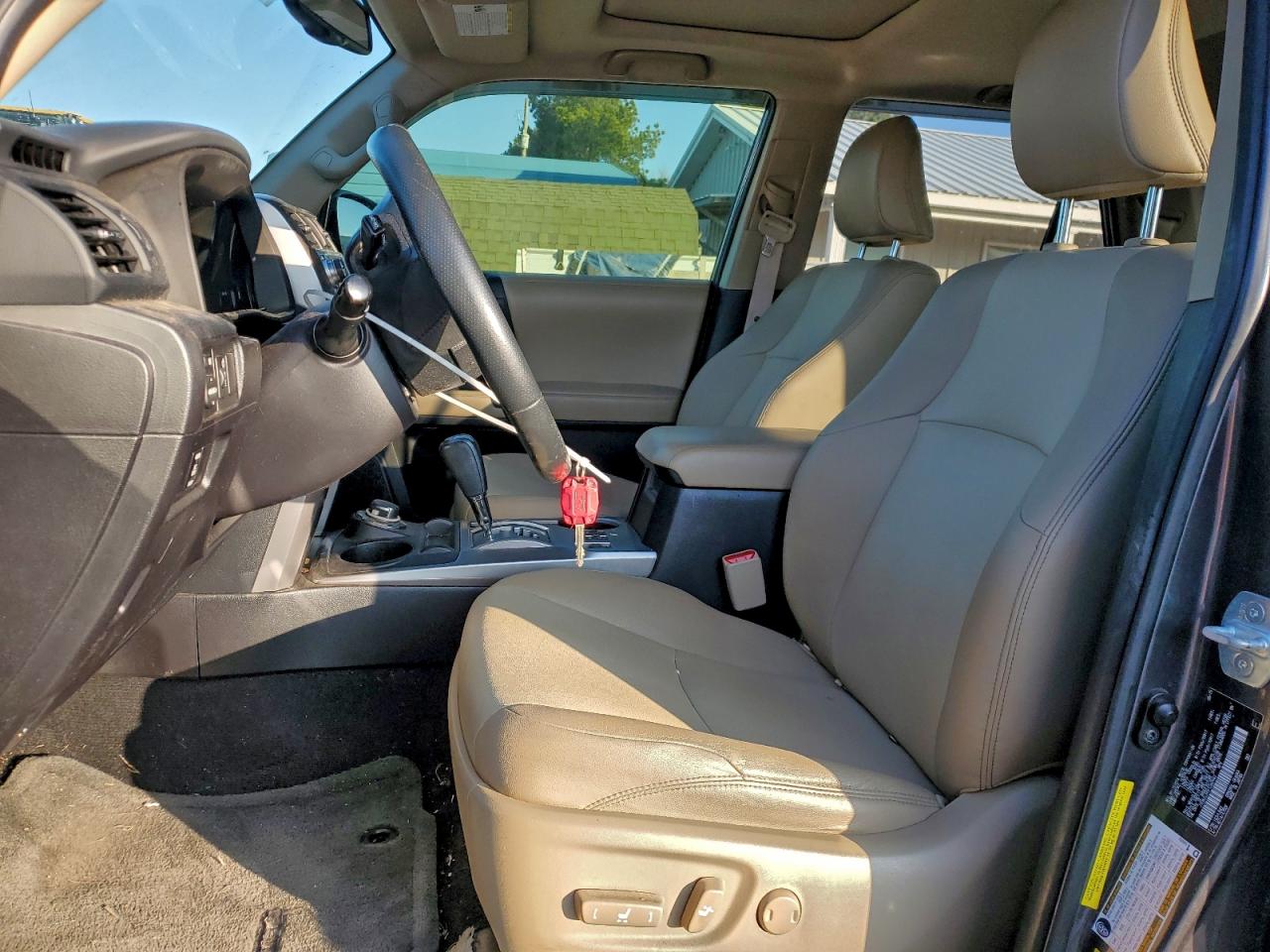 TOYOTA 4RUNNER SR5/SR5 PREMIUM