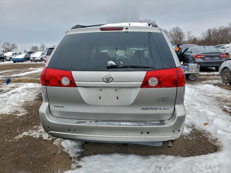 2006 TOYOTA SIENNA XLE #3308244197