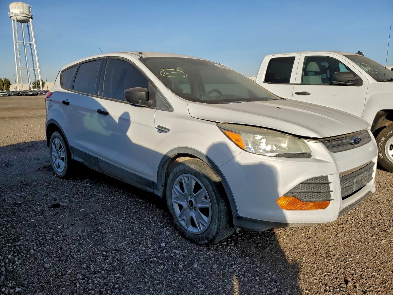 Lot #3318889924 2014 FORD ESCAPE S