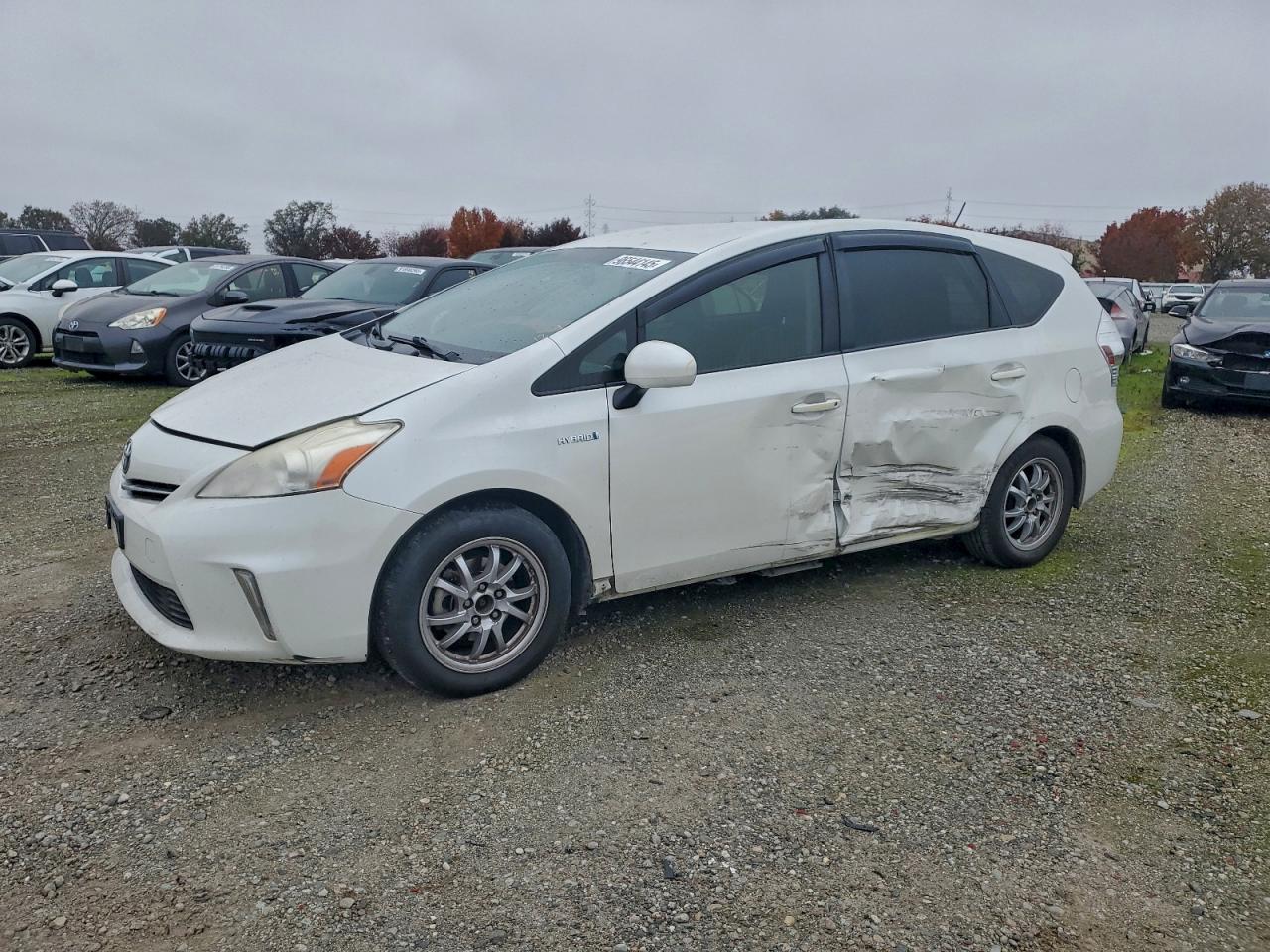 Lot #3316698523 2012 TOYOTA PRIUS V