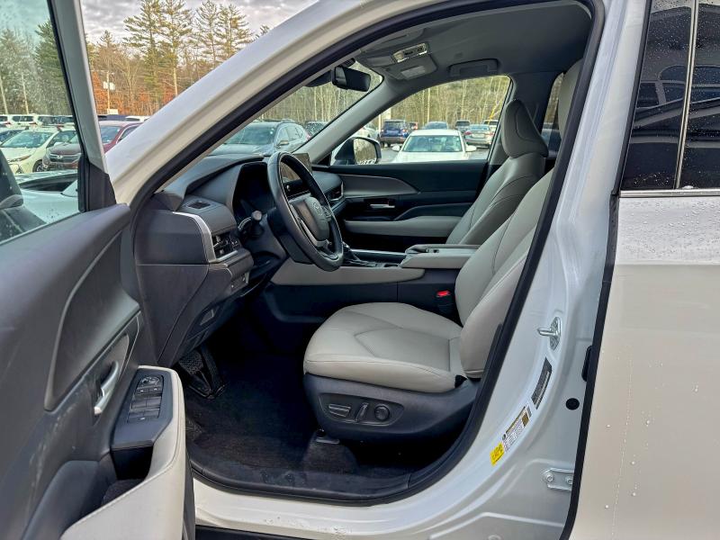 2024 TOYOTA GRAND HIGH #3308237213